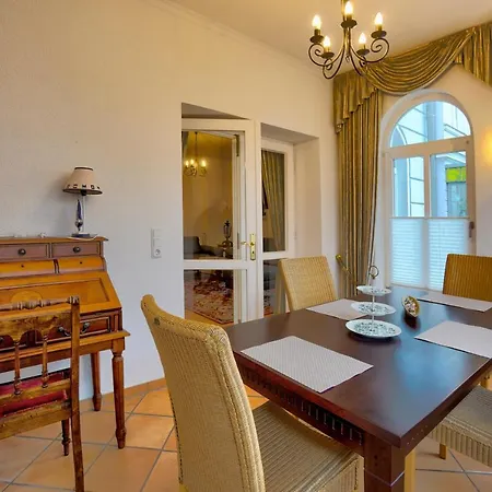 Kurparkhotel Warnemuende 4* Rostock
