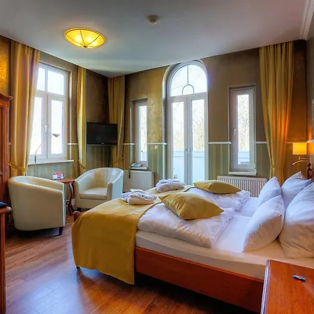 Kurparkhotel Warnemuende Hotel 4*