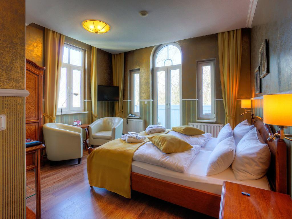 Kurpark Hotel 4*