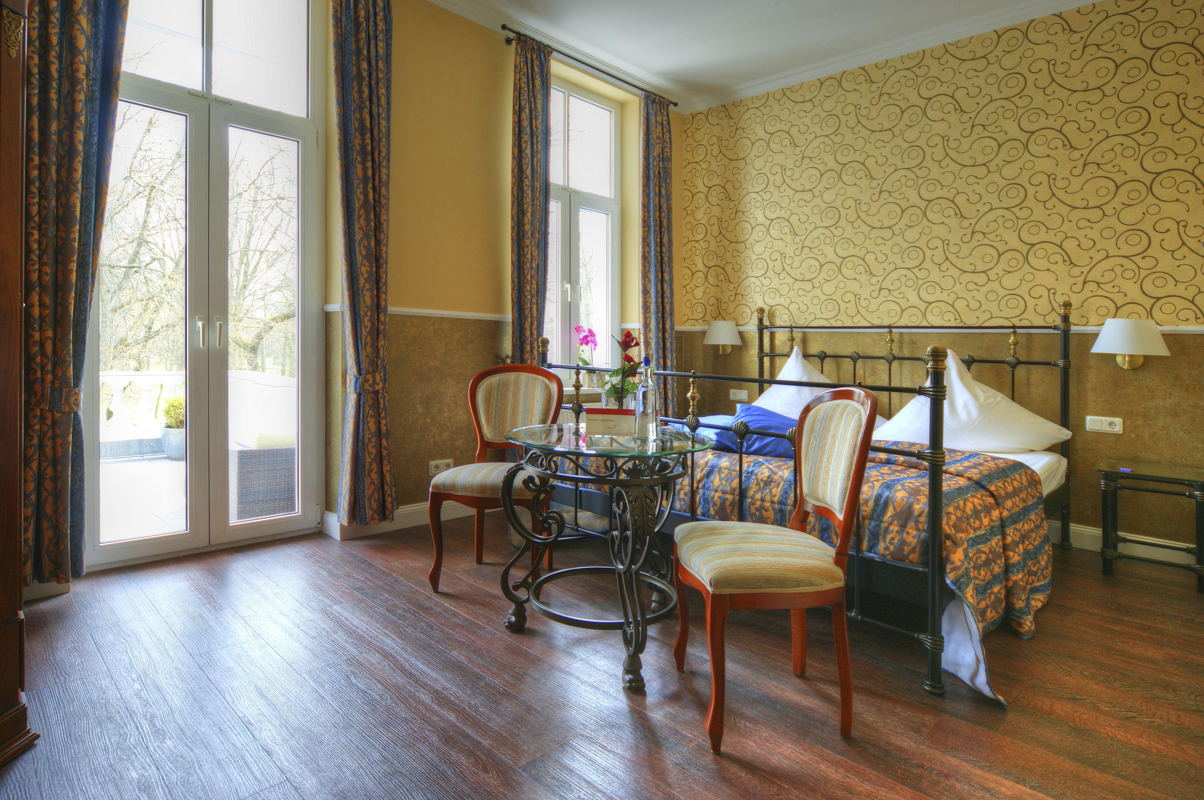 Kurparkhotel Warnemuende 4*