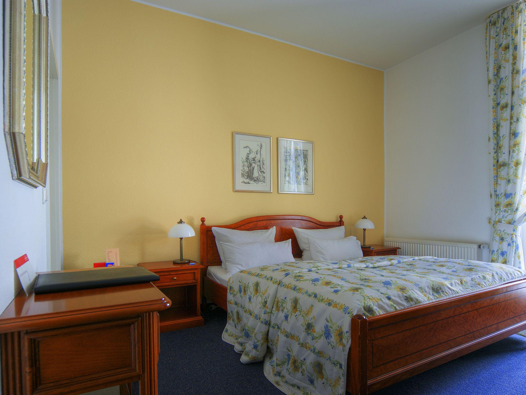 Kurparkhotel Warnemuende 4*