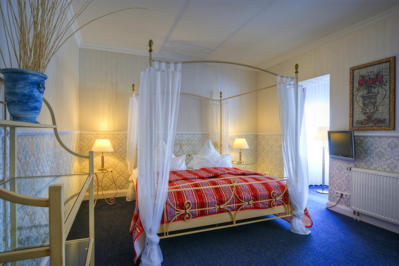 Kurpark 4*